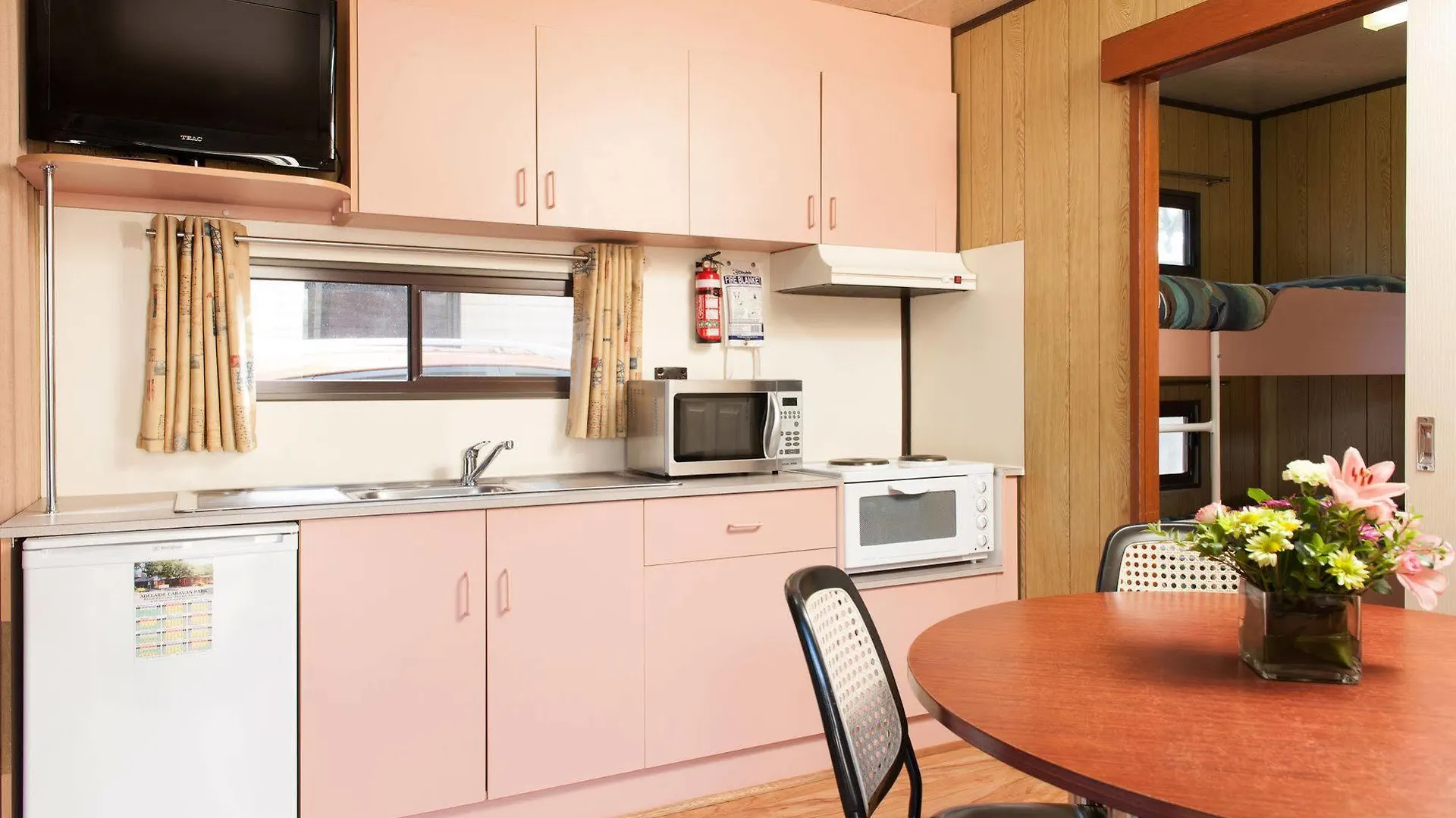 Adelaide Caravan Park - Aspen Holiday Parks 3*,  Australia